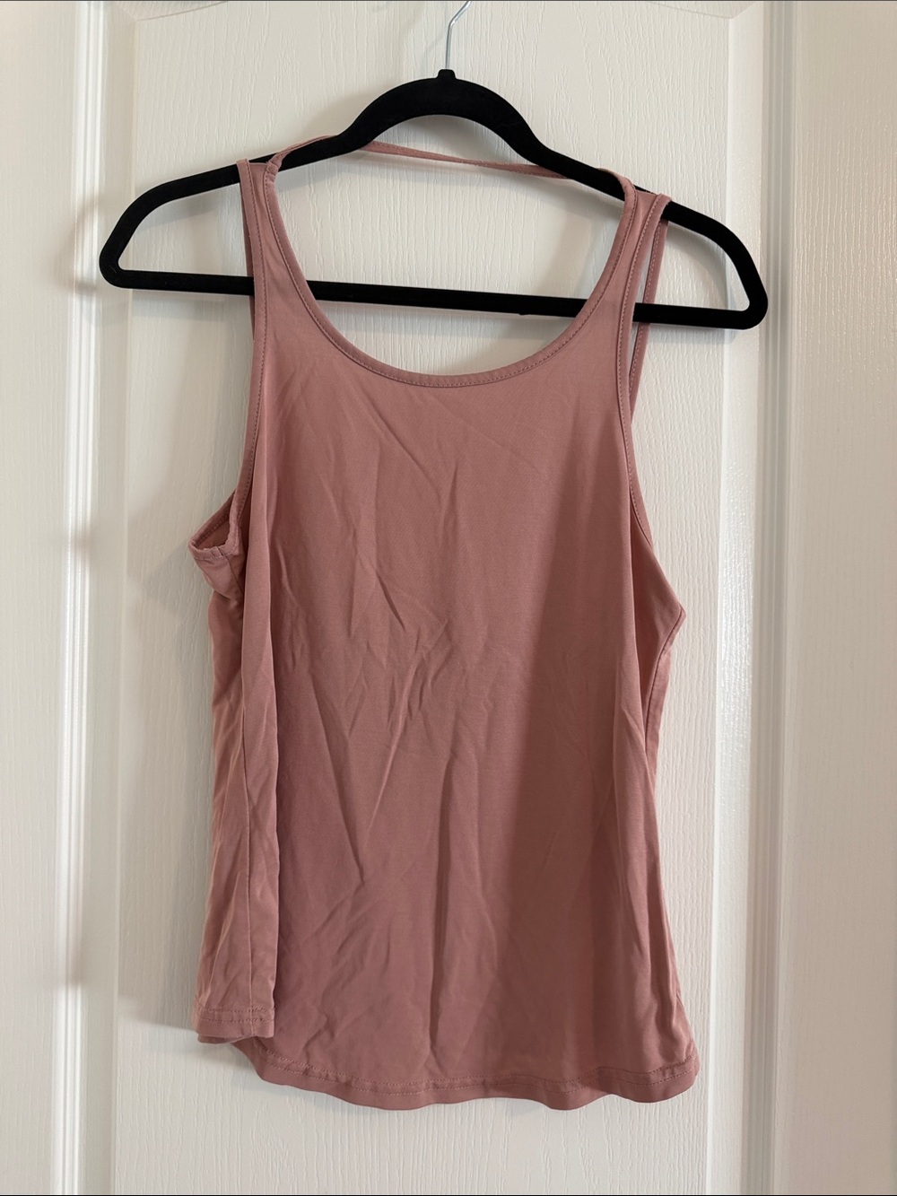Women's Dusty Rose Tank Top - Classic Scoop Neck